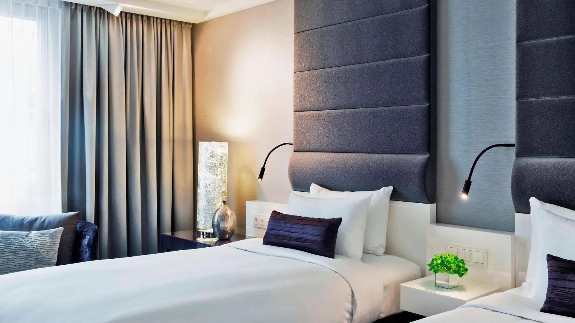 Renaissance Vienna Schoenbrunn Hotel 4*,